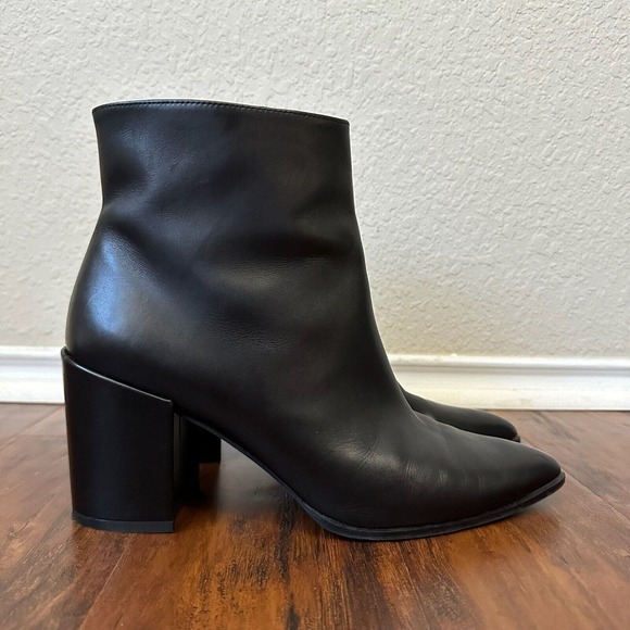 Stuart Weitzman Shoes - NWOB STUART WEITZMAN Black Leather Zip Ankle Boots Heeled Booties 30579